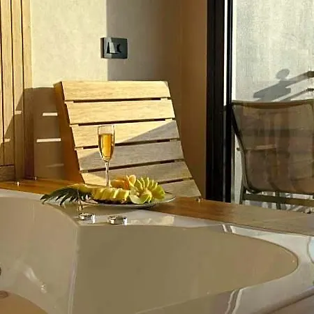 Otel Ertan Ciftlikkoyu
